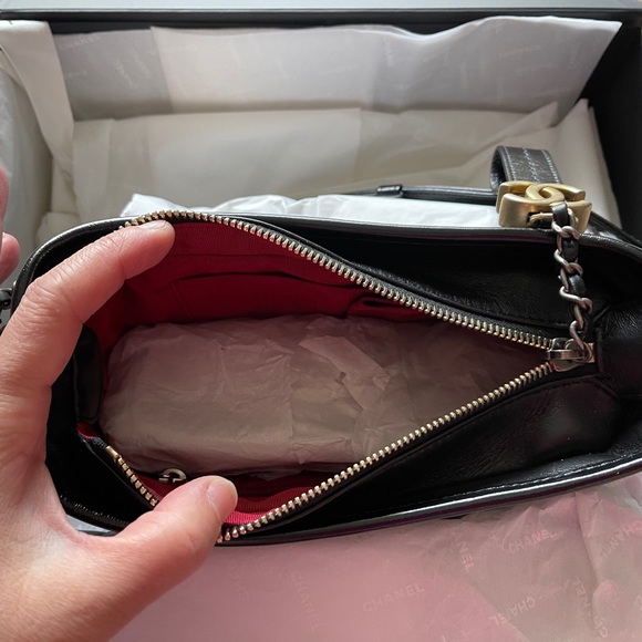 Limited Edition-Authentic NWT Chanel black Embellished small Gabrielle bag - Picture 9 of 12